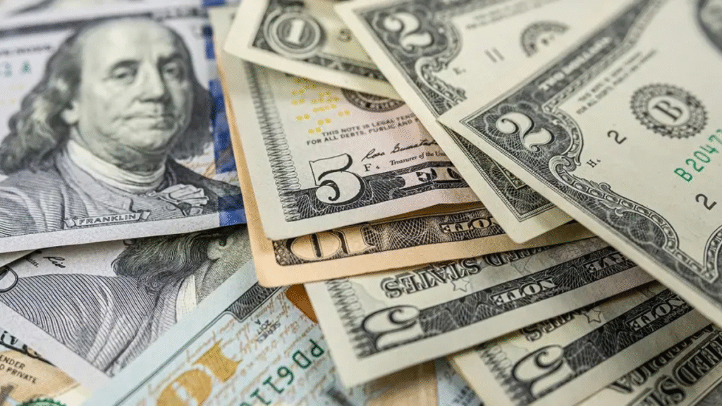 dollAR